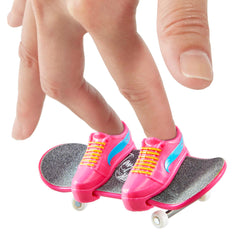 Hot Wheels Skate Vehículo de Juguete Patineta de Colección ANIMAL ATTACK™ + HW RAPID RESPONSE™ con Diecast