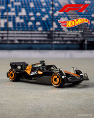 Hot Wheels 5-Pack Race Team, Set Of 5 Formula 1-Themed 1:64 Scale Die-Cast Toy Cars