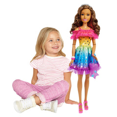 Barbie Poupée Grand Format 71,12 Cm, Brunette, Robe Arc-en-Ciel