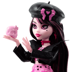 Monster High Fearbook Draculaura Fashion Doll With Jacket, Yearbook, And Movie Club Accessories