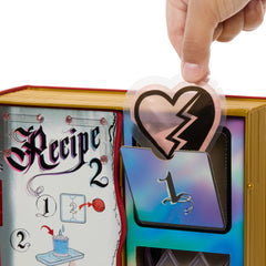 Disney descendants: The Rise Of Red Le Livre de Sortilèges, Red