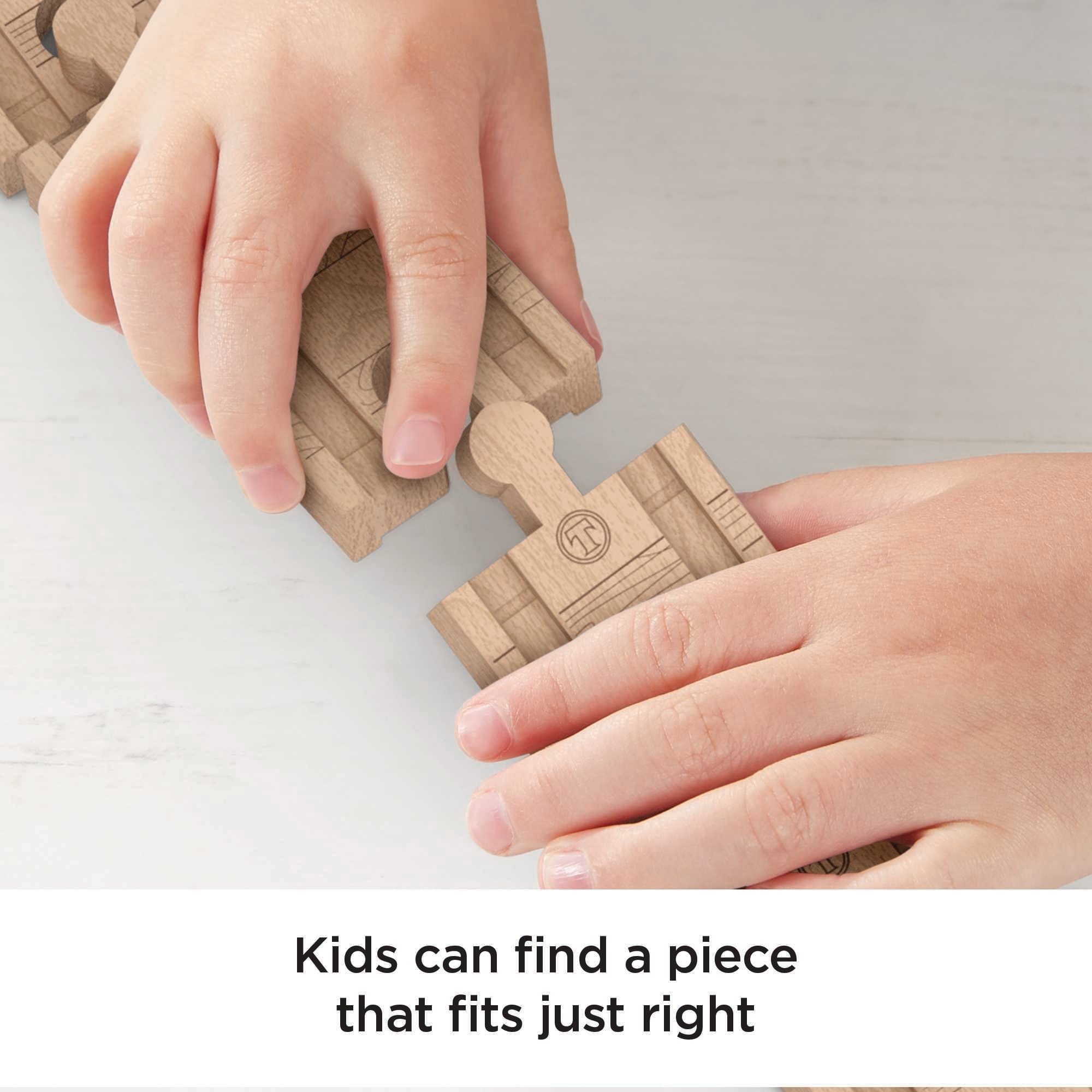 Fisher-Price Thomas & Friends Wooden Railway Expansion Clackety Track Pack